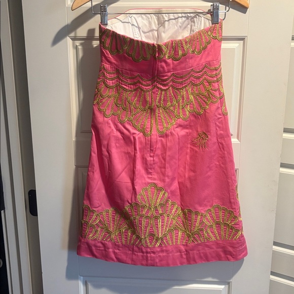 Lilly Pulitzer - Picture 4 of 6